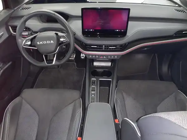 ŠKODA ENYAQ (3/9)