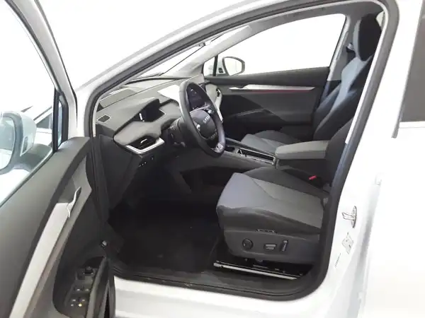ŠKODA ENYAQ (6/11)