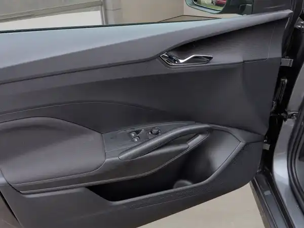 ŠKODA FABIA (12/15)