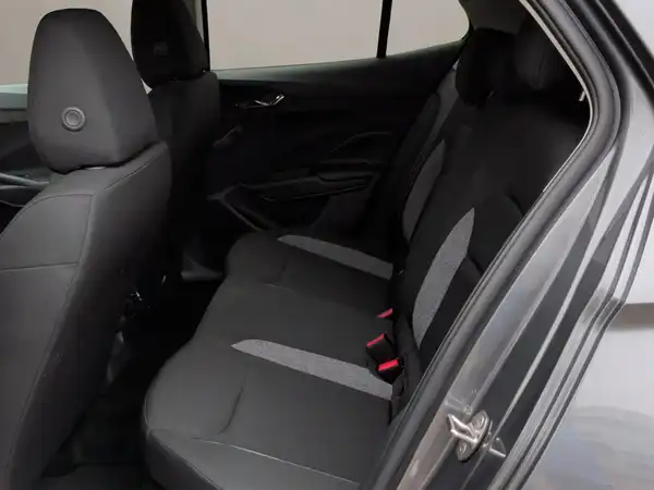 ŠKODA FABIA (13/15)