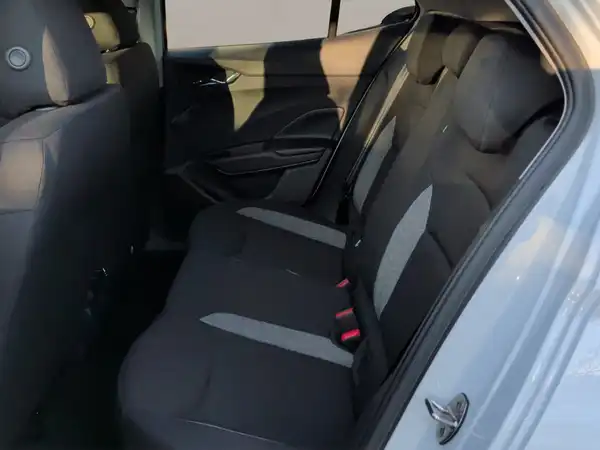 ŠKODA FABIA (13/15)