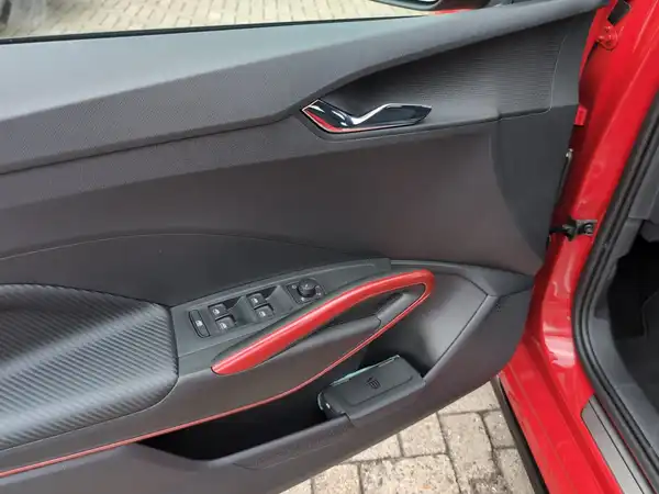 ŠKODA FABIA (12/15)