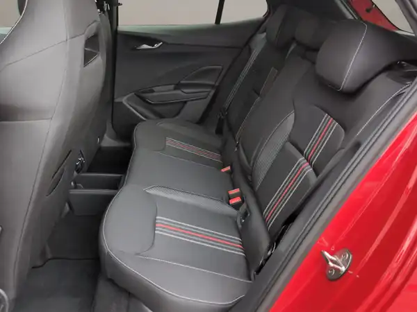 ŠKODA FABIA (13/15)