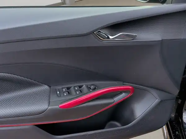 ŠKODA FABIA (12/15)