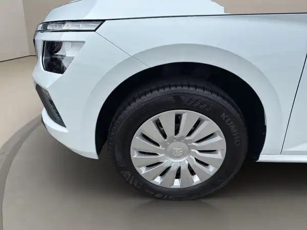 ŠKODA KAMIQ (9/15)