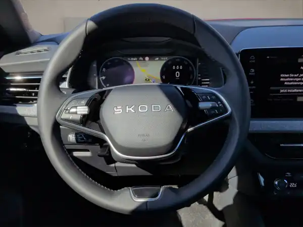 ŠKODA KAMIQ (13/15)