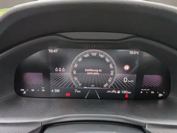 ŠKODA KAMIQ (11/15)