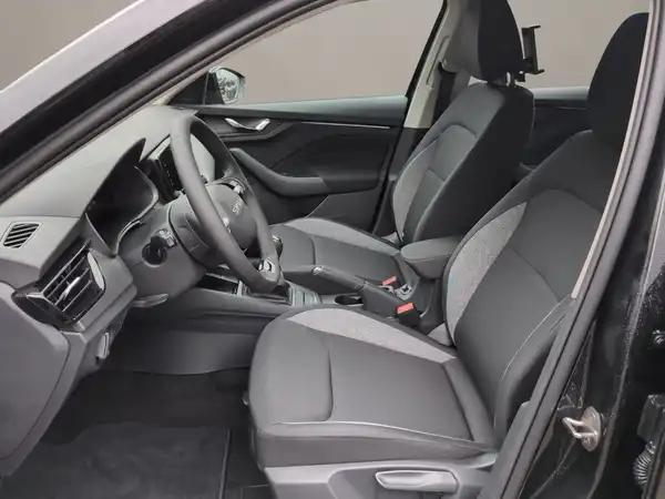 ŠKODA KAMIQ (9/15)