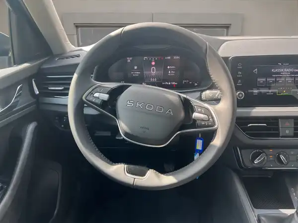 ŠKODA KAMIQ (10/15)