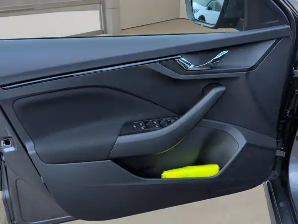 ŠKODA KAMIQ (11/15)