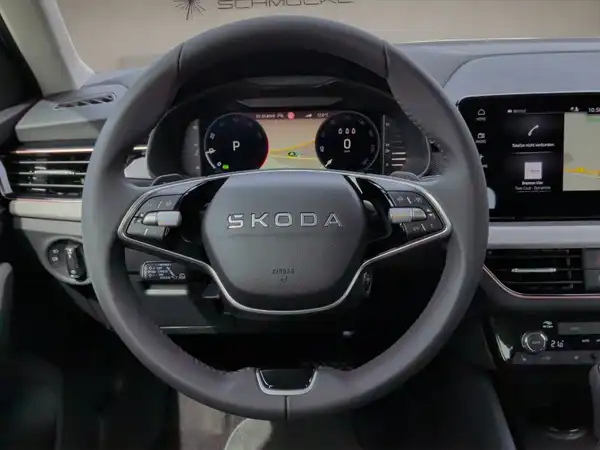 ŠKODA KAMIQ (13/15)