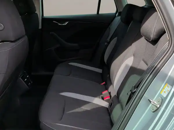ŠKODA KAMIQ (12/15)