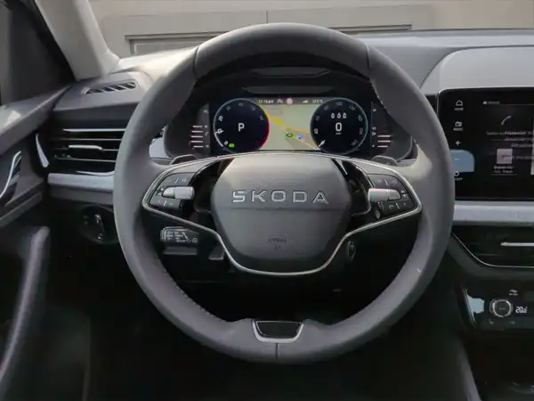ŠKODA KAMIQ (13/15)