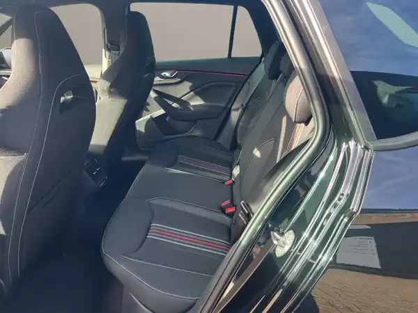 ŠKODA KAMIQ (12/15)