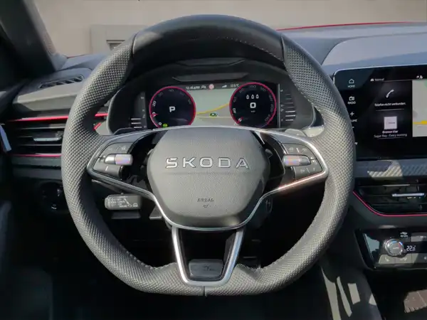 ŠKODA KAMIQ (13/15)