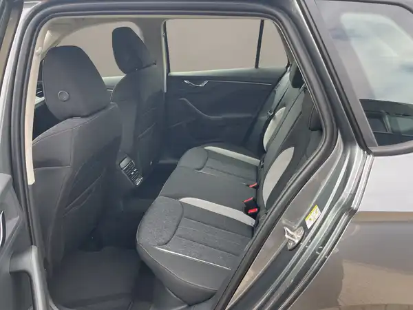 ŠKODA KAMIQ (12/15)