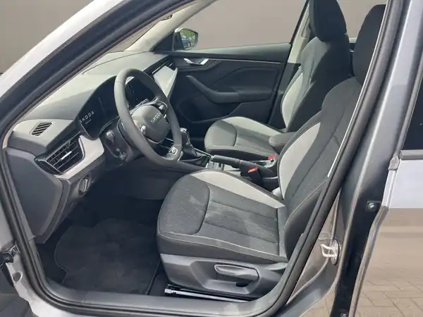 ŠKODA KAMIQ (9/15)