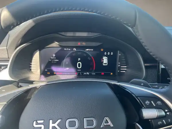 ŠKODA KAMIQ (10/15)