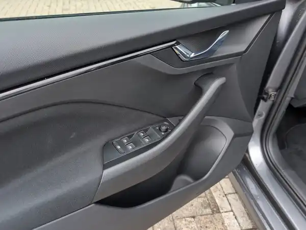 ŠKODA KAMIQ (12/15)