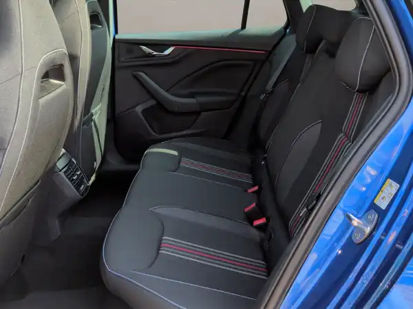 ŠKODA KAMIQ (12/15)