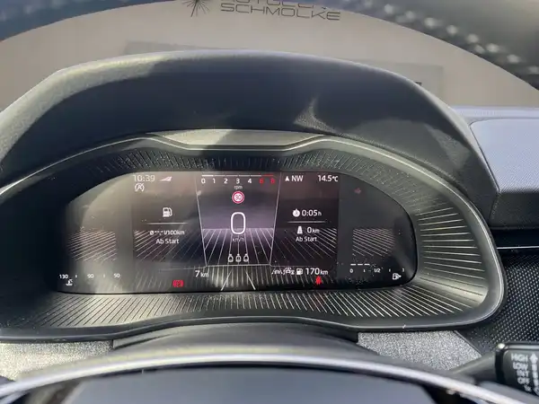 ŠKODA KAMIQ (11/15)