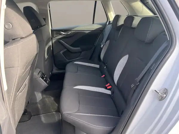 ŠKODA KAMIQ (13/15)