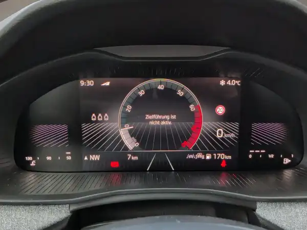 ŠKODA KAMIQ (11/15)