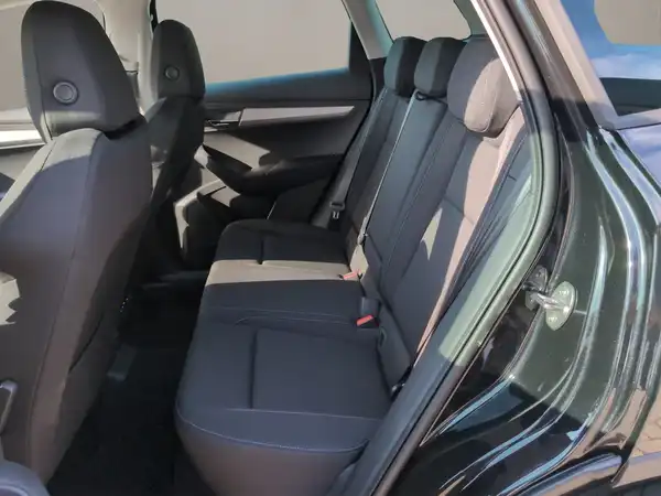 ŠKODA KAROQ (13/15)