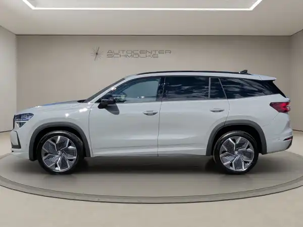 ŠKODA KODIAQ (3/15)