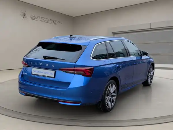 ŠKODA OCTAVIA (6/15)