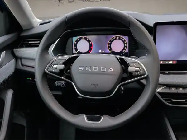 ŠKODA OCTAVIA (10/15)