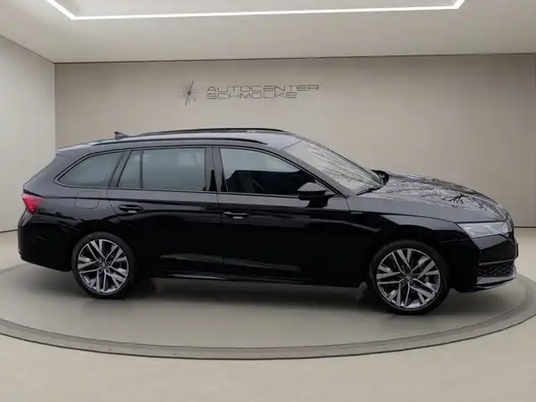 ŠKODA OCTAVIA (7/15)