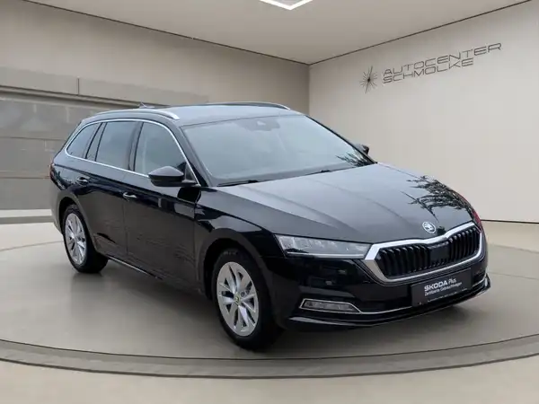 ŠKODA OCTAVIA (8/15)
