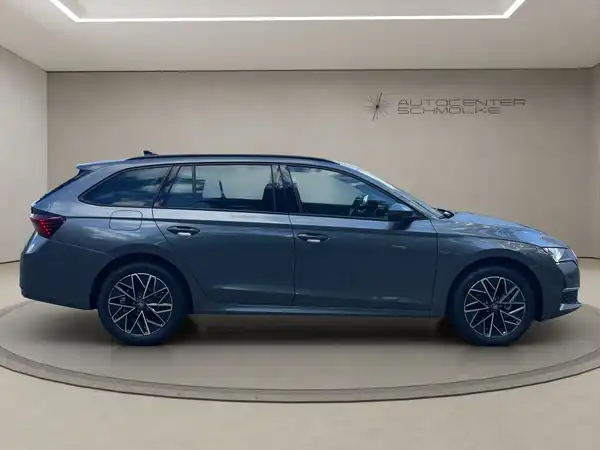ŠKODA OCTAVIA (7/15)