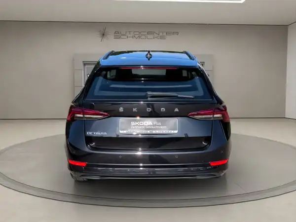 ŠKODA OCTAVIA (5/15)