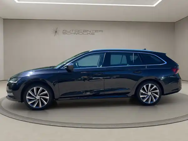 ŠKODA OCTAVIA (3/15)