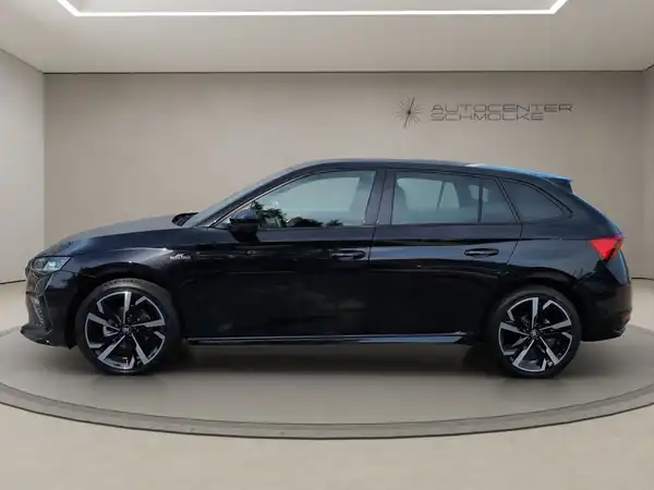 ŠKODA SCALA (3/15)