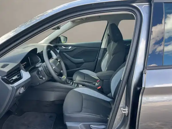 ŠKODA SCALA (9/15)