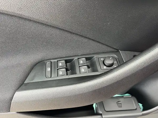 ŠKODA SCALA (11/15)