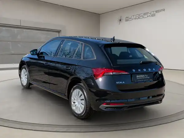 ŠKODA SCALA (4/15)