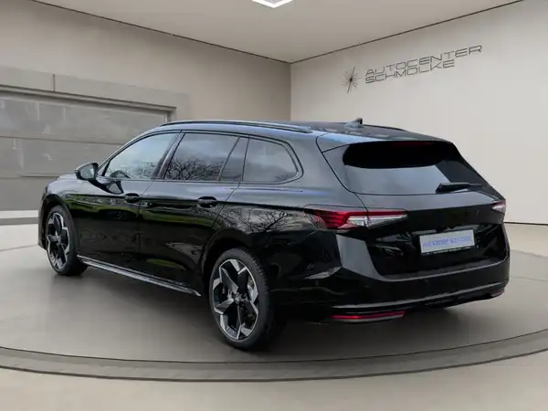 ŠKODA SUPERB (4/15)