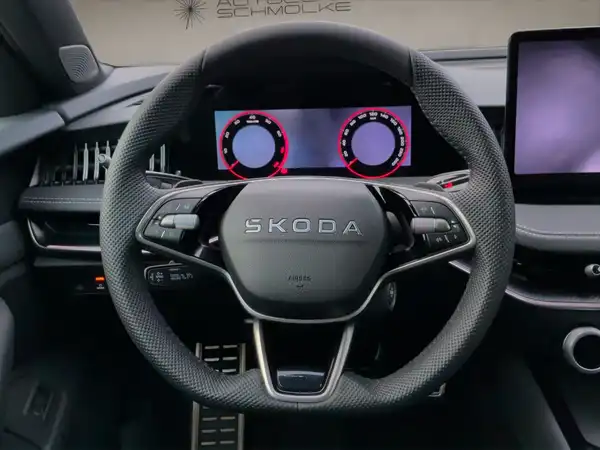 ŠKODA SUPERB (10/15)