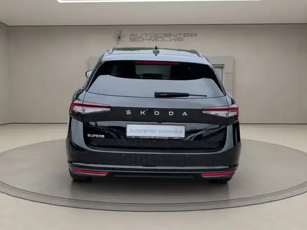 ŠKODA SUPERB (5/15)