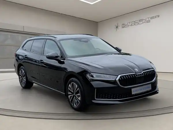 ŠKODA SUPERB (8/15)